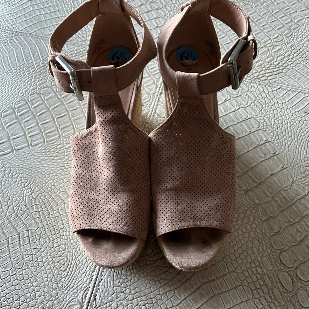 Mauve suede wedge sandals 6.5 good used condition